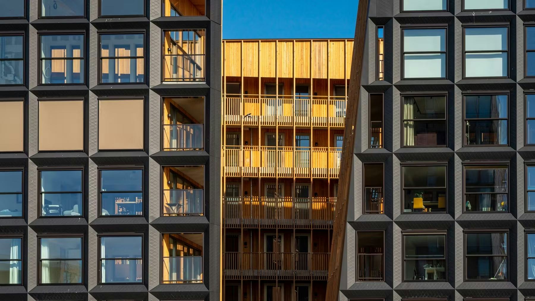 In het Amsterdamse gebouw Jonas is relatief veel hout toegepast. Foto: Shutterstock